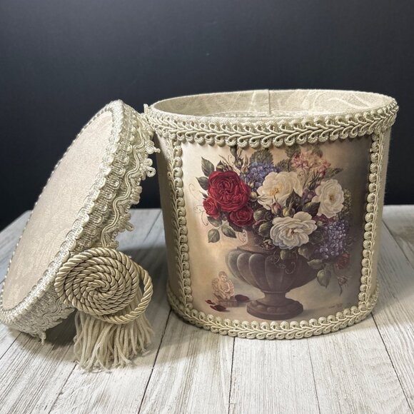 Vintage Victorian Floral Fabric and Lace Covered Trinket Storage Box Round - Picture 5 of 9